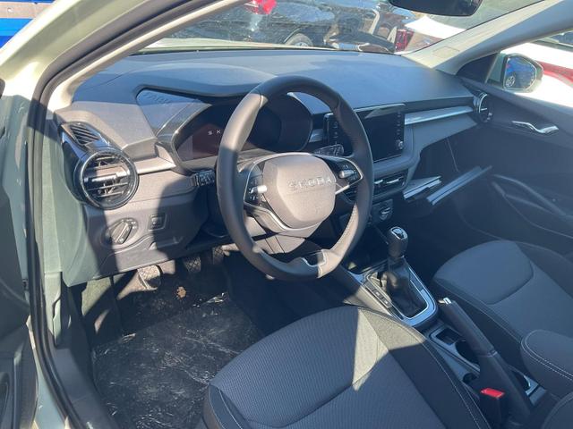 Skoda Fabia Selection 1.0 TSI 130 Jahre, LED, Kamera, Winter, Sunset, 15-Zoll 