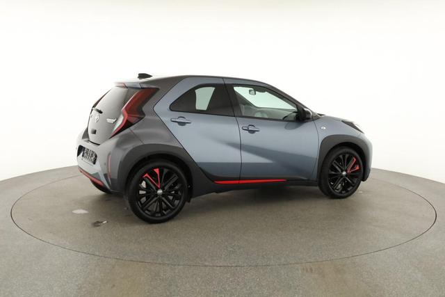 Toyota Aygo X Undercover 1.0 KAT Undercover, LED, ACC, Kamera, 18-Zoll 