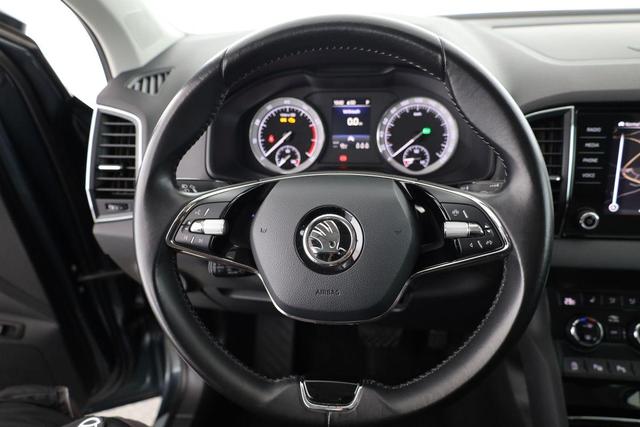 Skoda Karoq Style 1.5 TSI DSG Style, AHK, LED, Navi, el. Klappe, 1. Hand 