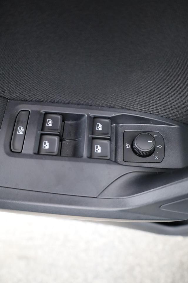 Seat Ibiza FR 1.5 TSI DSG FR, Navi, 18-Zoll, Kamera, ACC, Winter 