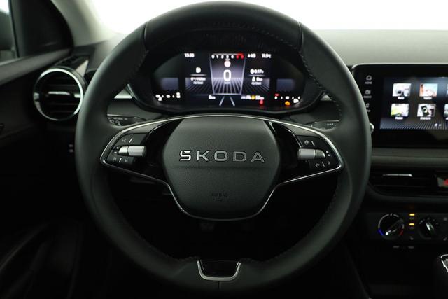 Skoda Fabia Selection 1.0 TSI 130 Jahre, LED, Kamera, Winter, Sunset, 15-Zoll 