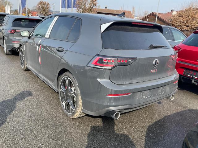 Volkswagen Golf 2.0 TSI 195 kW GTI VIII DSG, Navi, Side, Matrix, Kamera, Winter, 19-Zoll 