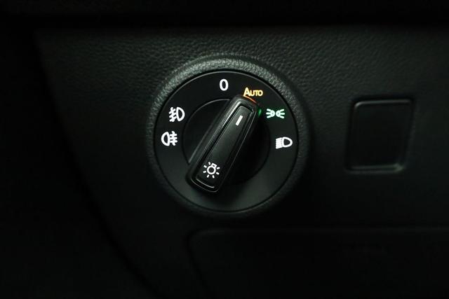 Seat Ateca Style 1.5 TSI DSG Style, AHK, Navi, Kamera, el. Klappe, Winter 