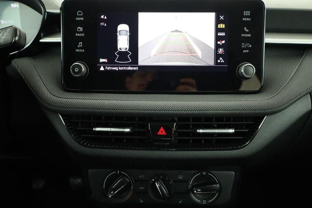 Skoda Fabia Selection 1.0 TSI 130 Jahre, LED, Kamera, Winter, Sunset, 15-Zoll 