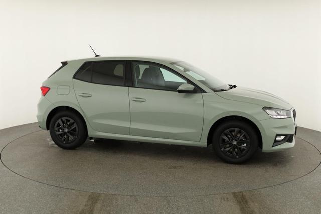 Skoda Fabia Selection 1.0 TSI 130 Jahre, LED, Kamera, Winter, Sunset, 15-Zoll 