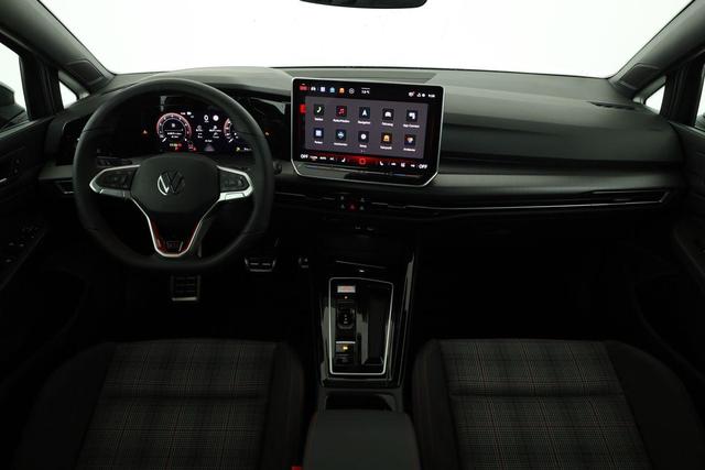 Volkswagen Golf 2.0 TSI 195 kW GTI VIII DSG, Navi, Side, Matrix, Kamera, Winter, 19-Zoll 