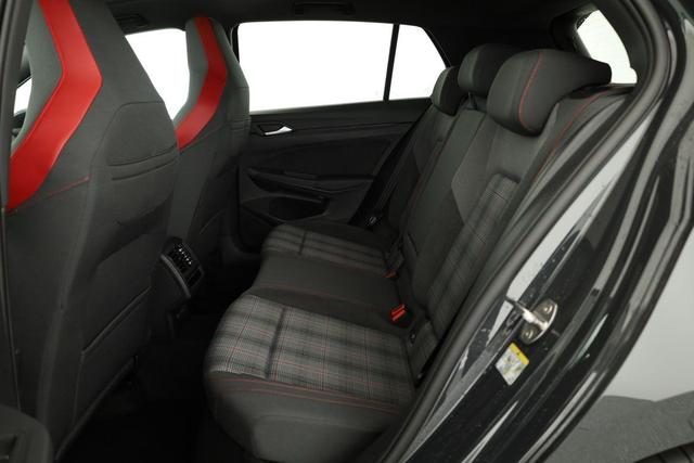 Volkswagen Golf 2.0 TSI 195 kW GTI VIII DSG, Navi, Side, Matrix, Kamera, Winter, 19-Zoll 