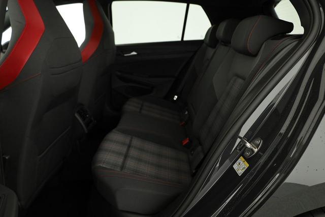 Volkswagen Golf 2.0 TSI 195 kW GTI VIII DSG, Navi, Side, Matrix, Kamera, Winter, 19-Zoll 