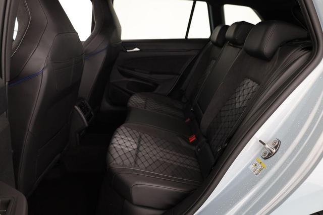 Volkswagen Golf 1.5 TSI 110 kW R-Line VIII Variant R-LINE, AHK, easyOpen, Kamera, LED-Plus, 3-J Garantie 