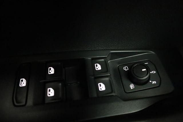 Volkswagen T-Cross 1.0 TSI 85 kW Life DSG Life, LED, Kamera, Side, ACC, Winter, sofort 