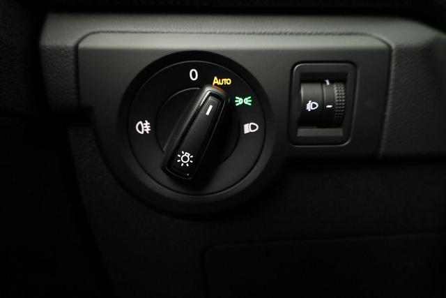 Volkswagen T-Cross 1.0 TSI 85 kW Life DSG Life, LED, Kamera, Side, ACC, Winter, sofort 