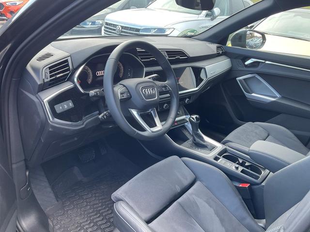 Audi Q3 Sportback - 35 TFSI S line S-Line, AHK, Pano, LED, Navi, Kamea, ACC