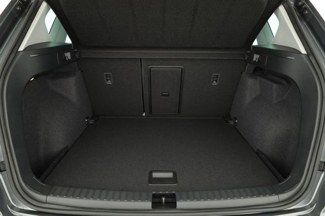 Seat Ateca Style 1.5 TSI DSG Style, AHK, Kamera, FullLink, Parklenk 