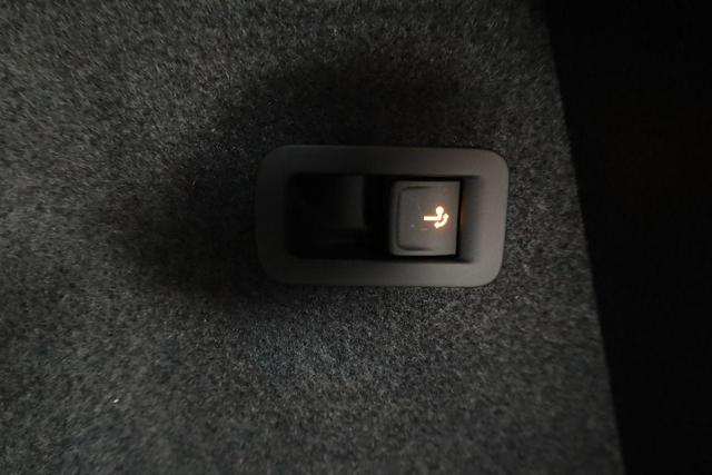 Seat Ateca Style 1.5 TSI DSG Style, AHK, Kamera, FullLink, Parklenk 