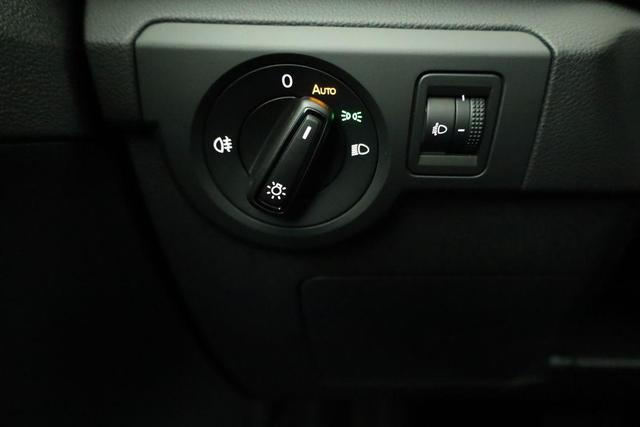 Volkswagen T-Cross 1.0 TSI 85 kW Life DSG Life, AHK, LED, Kamera, Side, ACC, Winter, sofort 