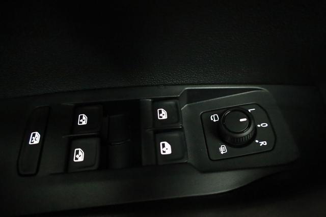 Volkswagen T-Cross 1.0 TSI 85 kW Life DSG Life, AHK, LED, Kamera, Side, ACC, Winter, sofort 