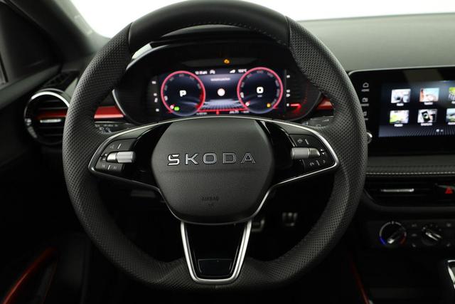 Skoda Fabia Monte Carlo 1.0 TSI DSG Carlo, LED, Kamera, Winter, 4 J.-Garantie 