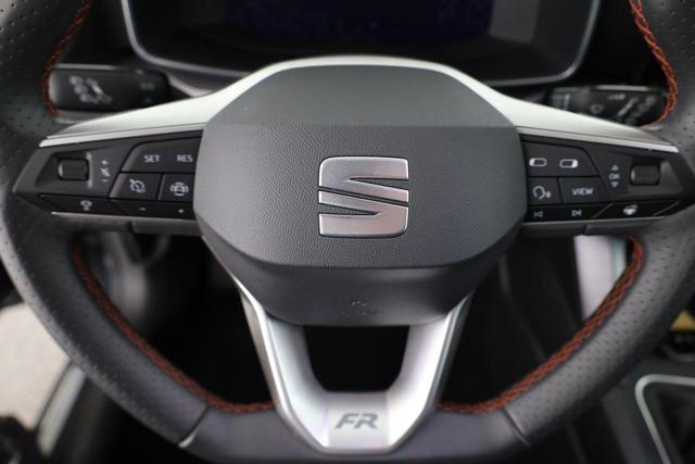 Seat Leon FR 1.5 TSI FR, AHK, LED, Navi, Kamera, 1. Hand 
