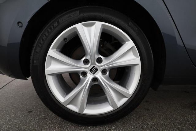 Seat Leon FR 1.5 TSI FR, AHK, LED, Navi, Kamera, 1. Hand 