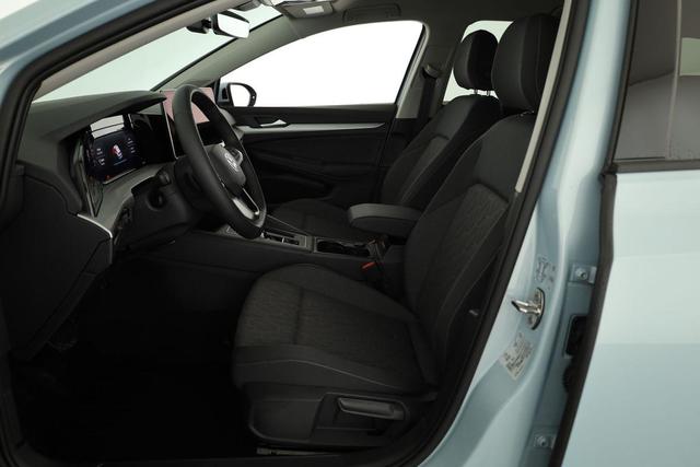 Volkswagen Golf VIII Variant 2.0 TDI DSG Life, easyOpen, Kamera, 3-J Garantie 