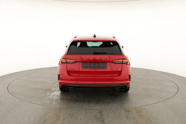 Skoda Octavia Combi 2.0 TSI 195 kW RS DSG, AHK, Navi, Matrix, Side, Winter, 5 J.-Garantie 