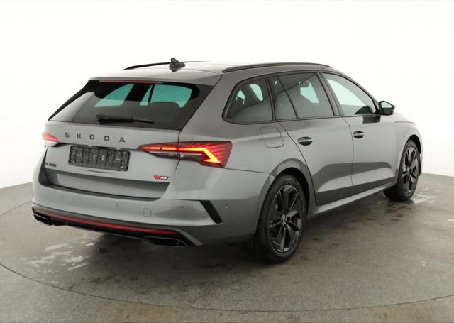 Skoda Octavia Combi 2.0 TSI 195 kW RS DSG, Pano, AHK, Navi, Matrix, Side, Winter, 5 J.-Garantie 