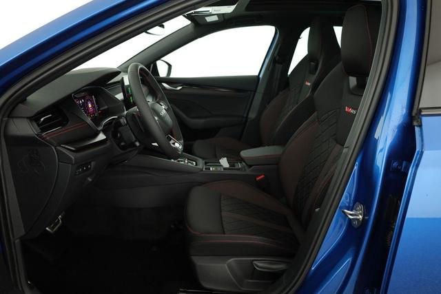 Skoda Octavia Combi 2.0 TSI 195 kW RS DSG, Pano, AHK, Navi, Matrix, Side, Winter, 5 J.-Garantie 