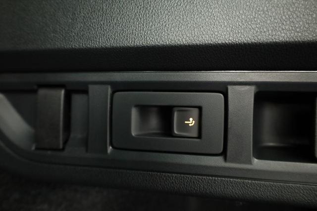 Skoda Octavia Combi 2.0 TSI 195 kW RS DSG, Pano, AHK, Navi, Matrix, Side, Winter, 5 J.-Garantie 