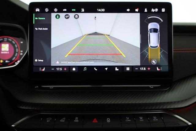 Skoda Octavia Combi 2.0 TSI 195 kW RS DSG, Standheizung, AHK, Navi, Matrix, Side, Winter, 5 J.-Garantie 