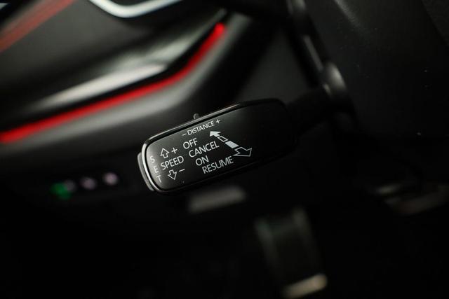 Skoda Octavia Combi 2.0 TSI 195 kW RS DSG, AHK, Navi, Matrix, Cant, Side, Winter, 5 J.-Garantie 