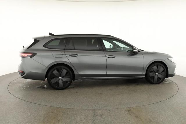 Volkswagen Passat Variant 2.0 TDI 142 kW 4Motion R-Line DSG 4M Black, AHK, IQ.Light, HUD, 19-Zoll, AreaView, Navi, Side 
