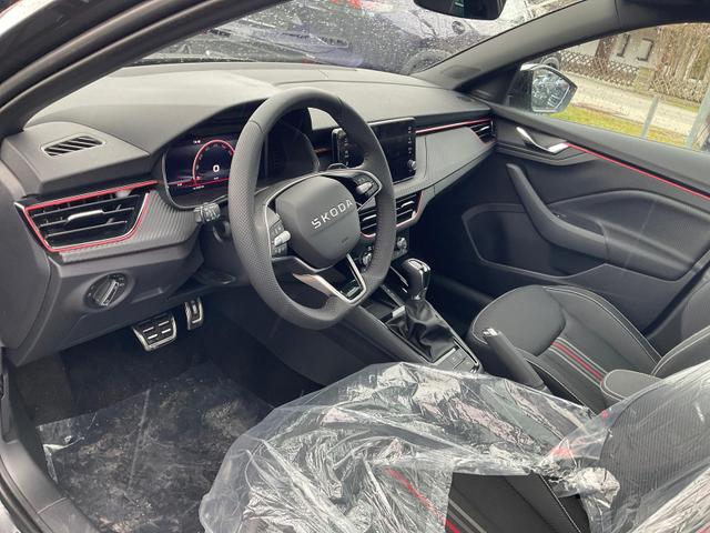 Skoda Scala - Monte Carlo 1.5 TSI DSG Carlo, AHK, Pano, Matrix, Winter, Kamera. 18-Zoll, 5 J.-Garantie