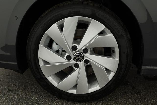 Volkswagen Golf VIII Variant 2.0 TDI DSG Life, AHK, easyOpen, Kamera, 3-J Garantie 