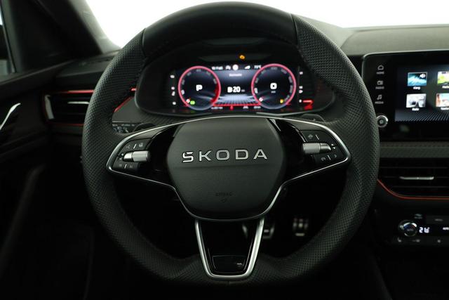 Skoda Scala Monte Carlo 1.5 TSI DSG Carlo, AHK, Pano, Matrix, Winter, Kamera. 18-Zoll, 5 J.-Garantie 