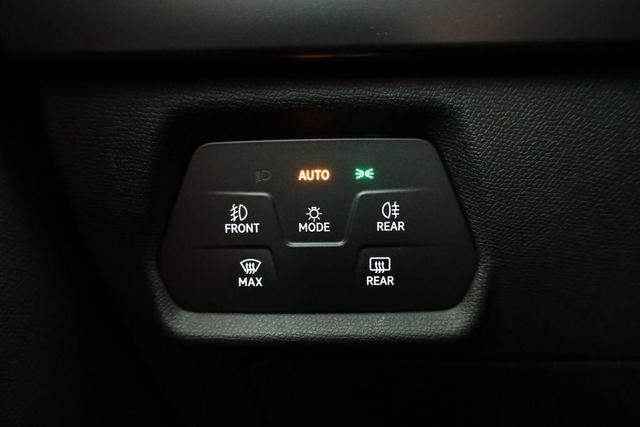 Cupra Formentor 1.5 eTSI 110 kW DSG, Matrix, AHK, Navi, AreaView, Side, el. Klappe, Winter, 5 J.-Garantie 