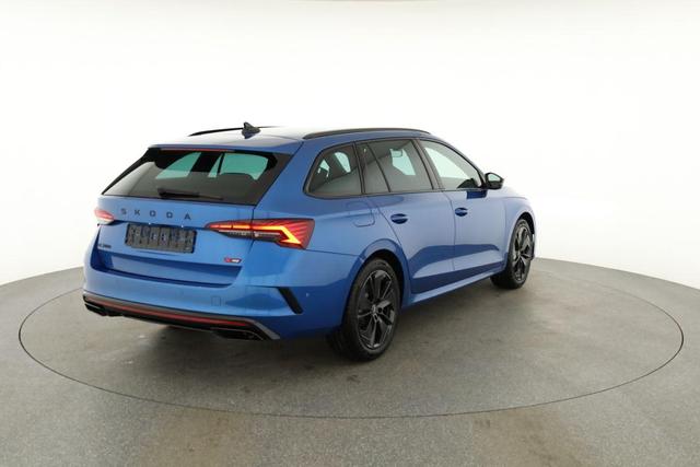 Skoda Octavia Combi 2.0 TSI 195 kW RS DSG, AHK, Navi, Matrix, Side, Winter, 5 J.-Garantie 