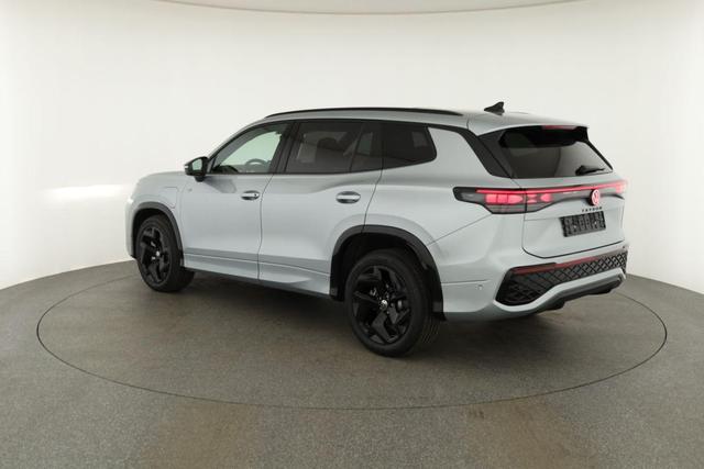 Volkswagen Tayron 1.5 TSI eHybrid 150 kW R-Line Black, Pano, HuD, AHK, AreaView, LED-Plus, Side, Navi, Winter Plus, 5 J.-Garantie 