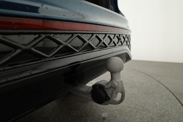 Volkswagen Tiguan 2.0 TDI 142 kW 4Motion R-Line DSG 4M Black, AHK, Navi, AreaView, Side, Winter, el. Klappe 