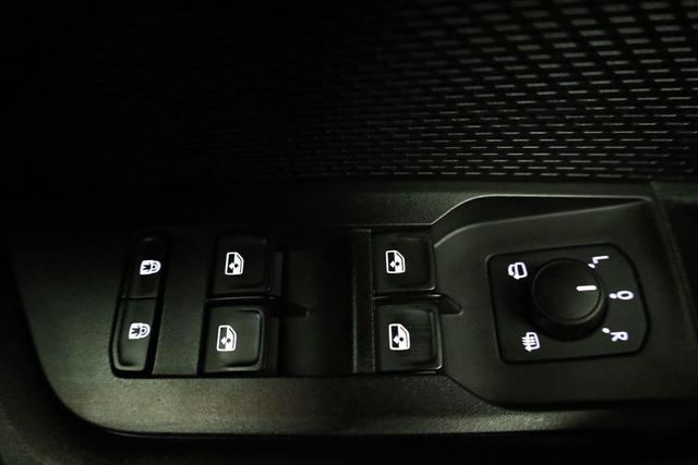 Skoda Octavia Combi 2.0 TSI 195 kW RS DSG, AHK, Navi, Matrix, Side, Winter, 5 J.-Garantie 