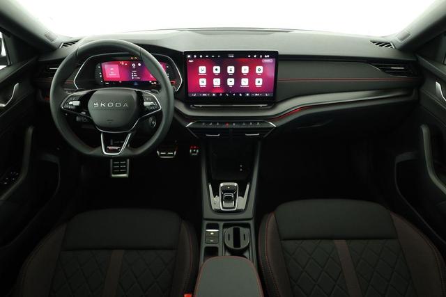 Skoda Octavia Combi 2.0 TSI 195 kW RS DSG, AHK, Navi, Matrix, Side, Winter, 5 J.-Garantie 