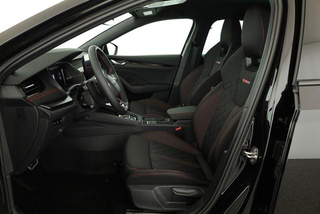 Skoda Octavia Combi 2.0 TSI 195 kW RS DSG, AHK, Navi, Matrix, Side, Winter, 5 J.-Garantie 