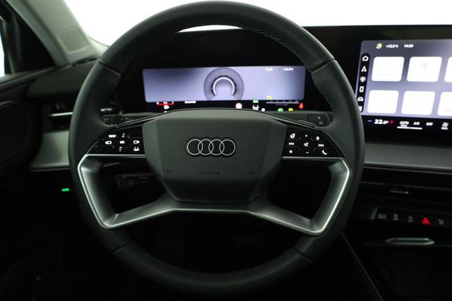 Audi Q3 TFSI quattro 150 kW quattro, AHK, Navi, AreaView, Side, Sound, Winter, 18-Zoll 