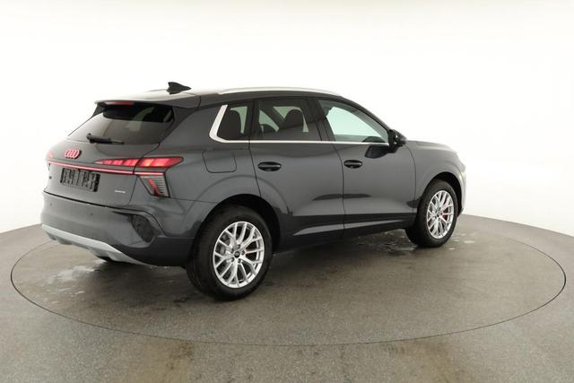 Audi Q3 TFSI quattro 150 kW quattro, AHK, Navi, AreaView, Side, Sound, Winter, 18-Zoll 