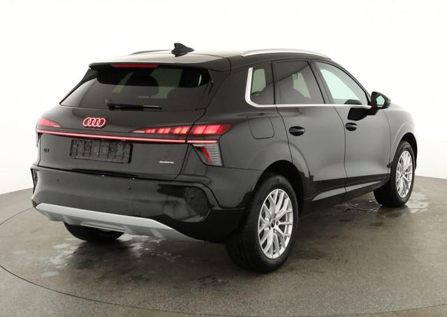 Audi Q3 TFSI quattro 150 kW quattro, AHK, Navi, AreaView, Side, Sound, Winter, 18-Zoll 