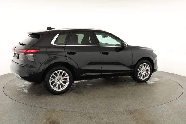Audi Q3 TFSI quattro 150 kW quattro, AHK, Navi, AreaView, Side, Sound, Winter, 18-Zoll 
