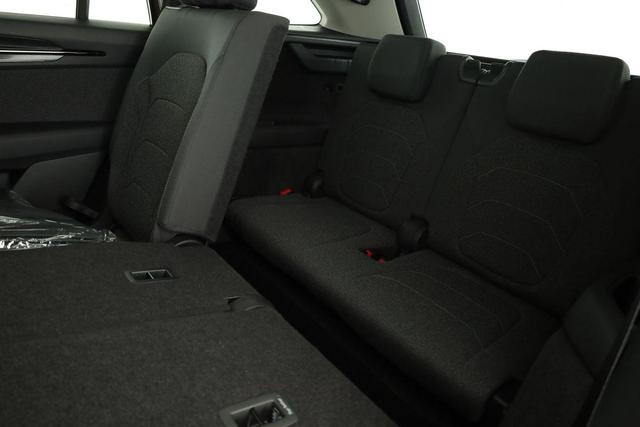 Skoda Kodiaq 2.0 TDI 142 kW 4x4 Selection DSG Selection, 7-Sitzer, AHK, Navi, Side, Kamera, Winter, 19-Zoll 