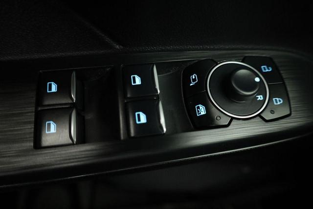 Ford Kuga ST-Line 1.5 EcoBoost ST-Line, Navi, AHK, LED, Kamera, Winter, FS beheizbar, 5 J.-Garantie 