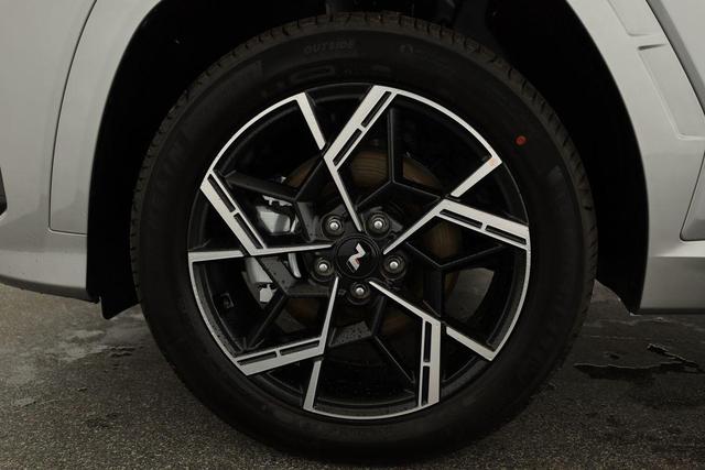 Hyundai TUCSON N Line 2WD 1.6 T-GDI DCT N-LINE, Navi, Kamera, Side, Winter 