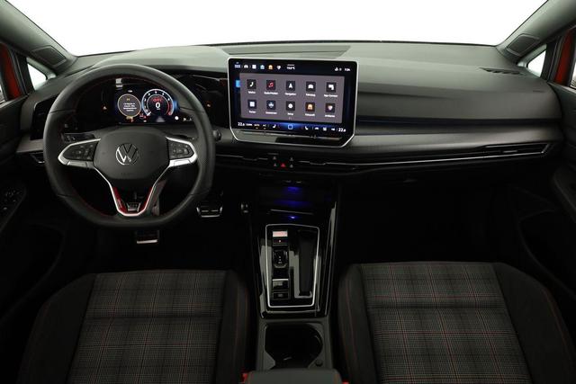 Volkswagen Golf 2.0 TSI 195 kW GTI VIII DSG, Navi, Side, IQ.Light, Kamera, Winter 