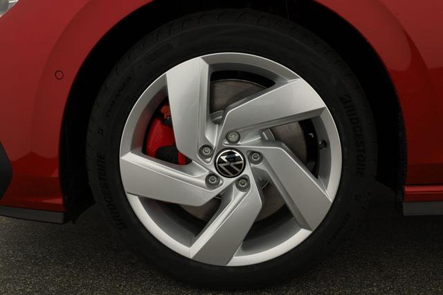 Volkswagen Golf 2.0 TSI 195 kW GTI VIII DSG, Navi, Side, IQ.Light, Kamera, Winter 